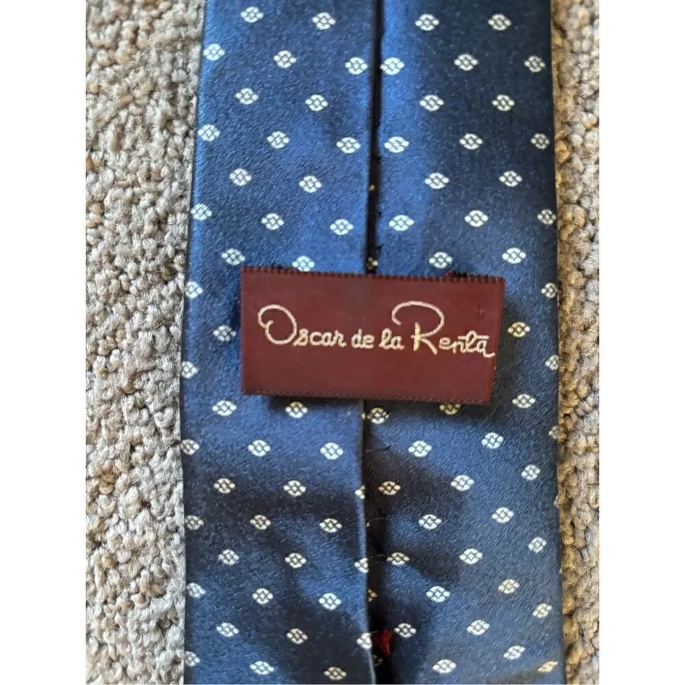Oscar De La Renta Silk Tie